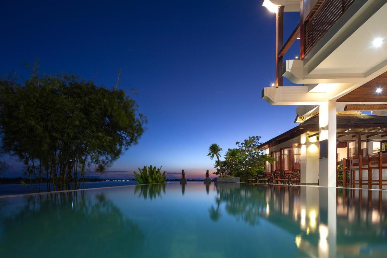 Nghe Prana Hotel And Spa ฮอยอัน ภายนอก รูปภาพ