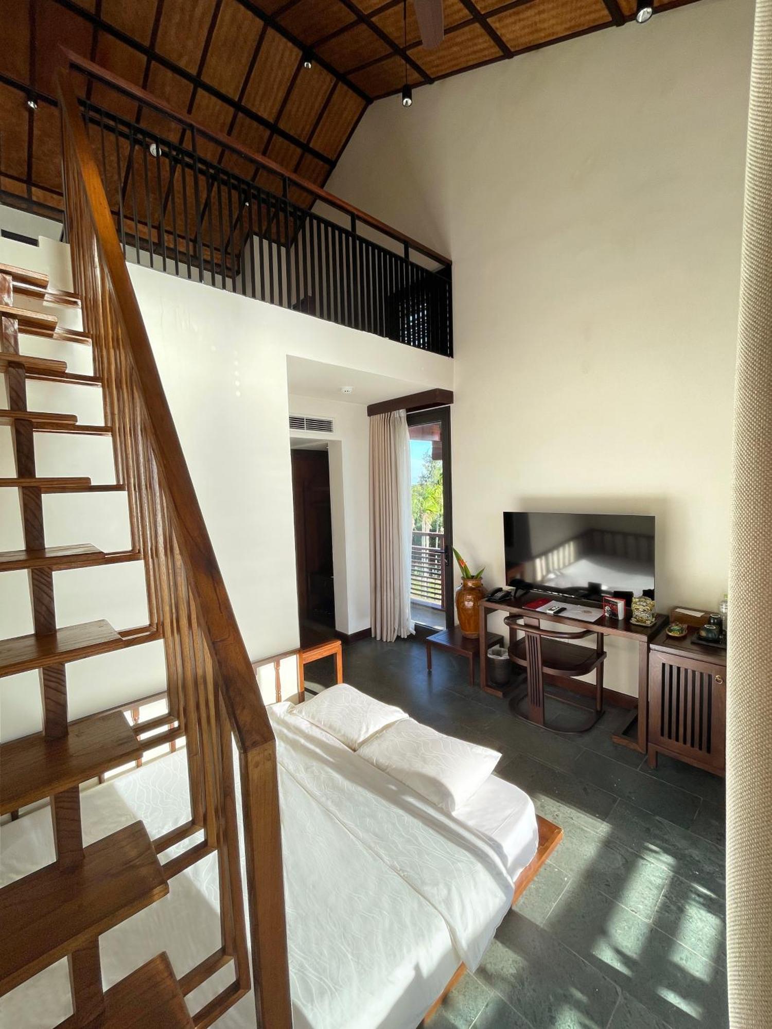 Nghe Prana Hotel And Spa ฮอยอัน ภายนอก รูปภาพ