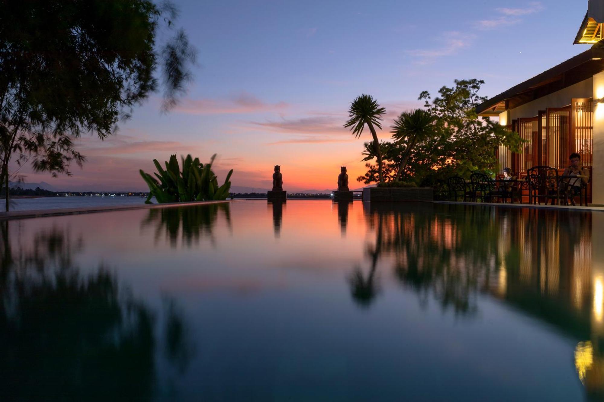 Nghe Prana Hotel And Spa ฮอยอัน ภายนอก รูปภาพ